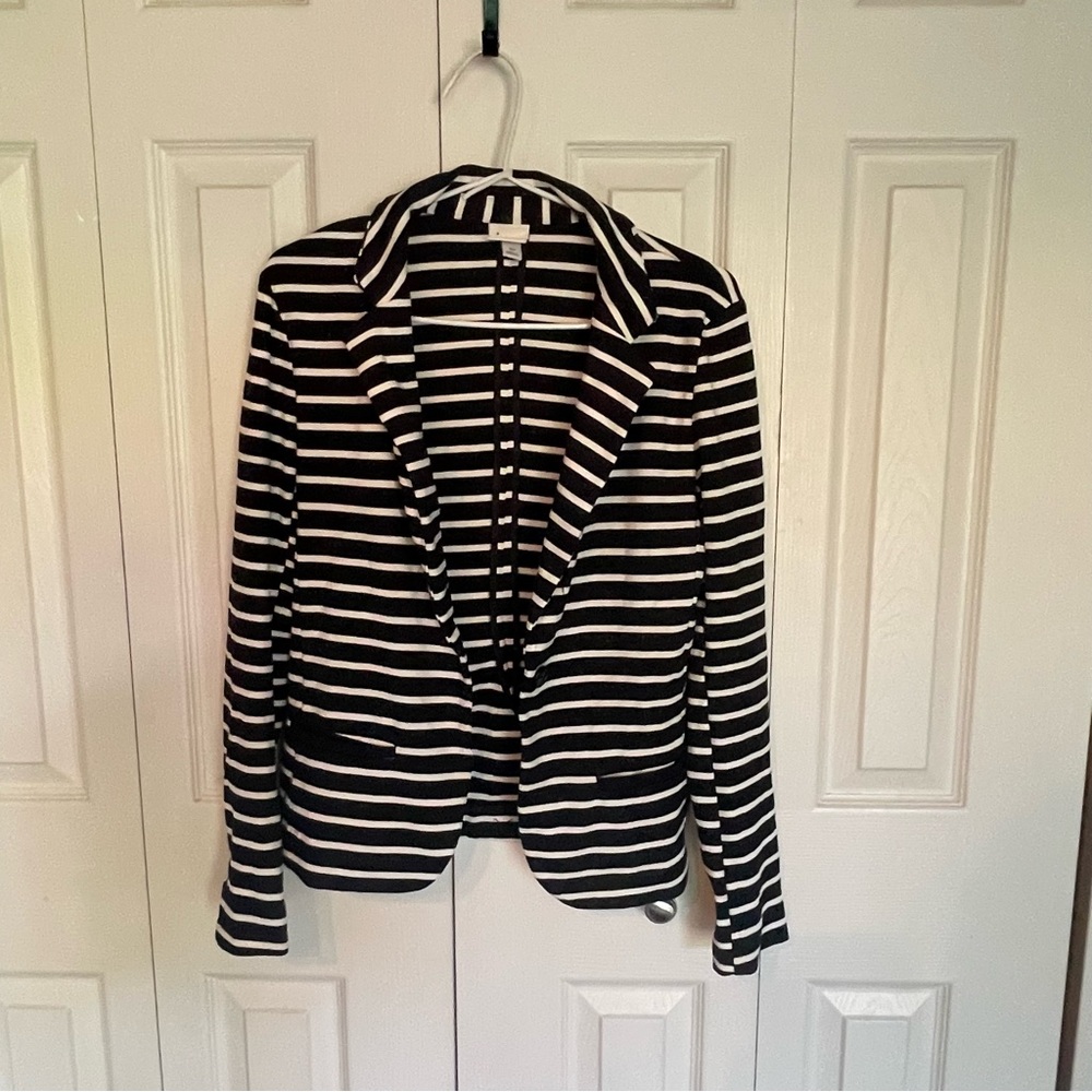 Striped Blazer - Picture 2 of 5